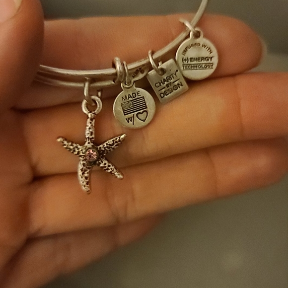 Alex & Ani 🌟 Bracelet - Picture 3 of 5